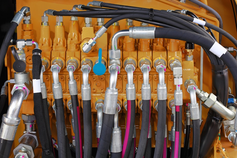 6 signs you should replace your hydraulic hoses