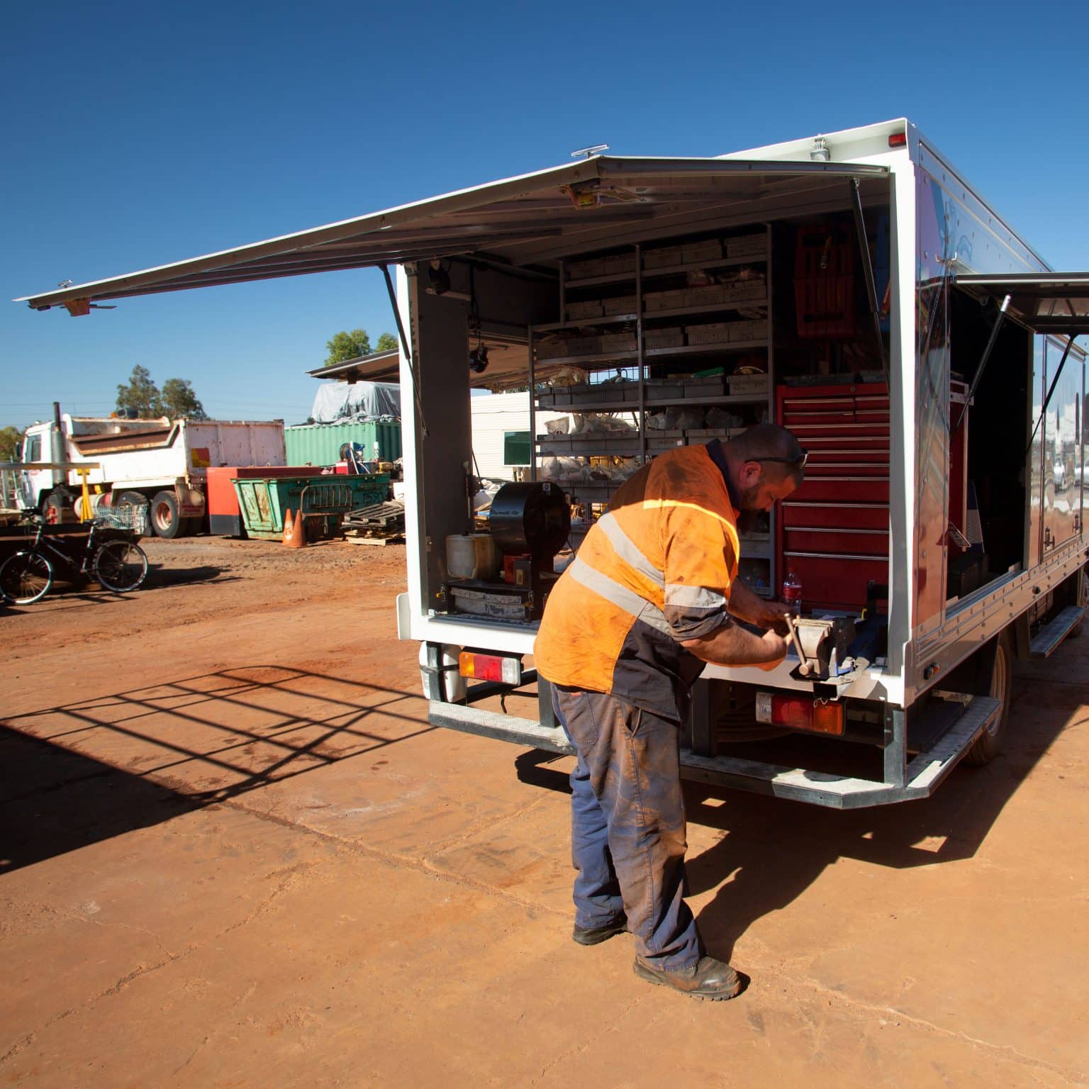 24/7 Mobile Hydraulic Hose Repairs Perth and WA Hoseright